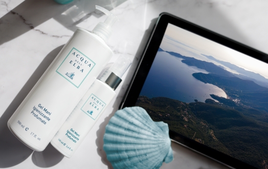 ACQUA DELL'ELBA SANITISING GEL: THE FRAGRANCE OF AN IMPORTANT GESTURE.