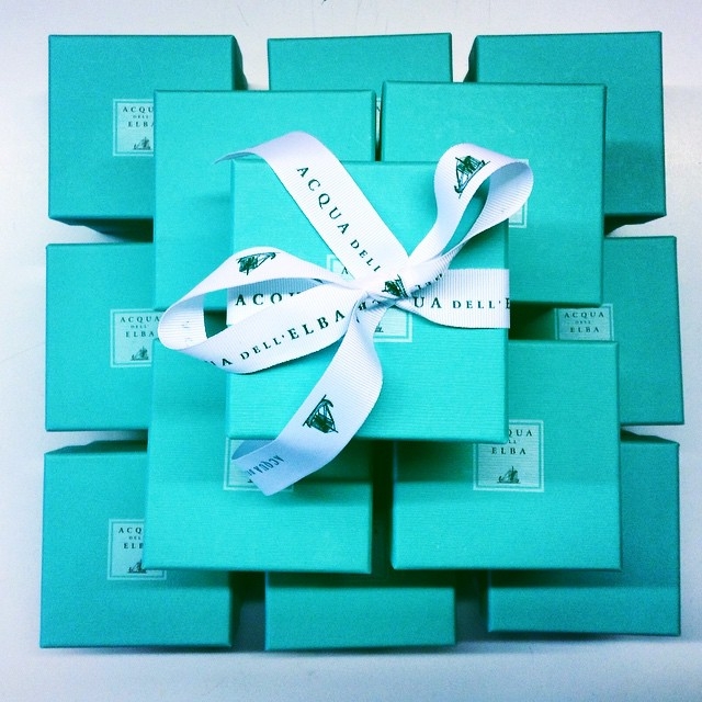 MAI PIU' SPOSI SENZA LE BOMBONIERE ACQUA DELL'ELBA!