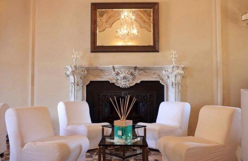 QUELL'INDIMENTICABILE PROFUMO DI... CASA