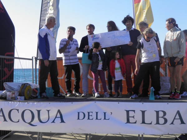 TELETHON- CONSEGNA ASSEGNO PER LA RICERCA