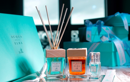 HOME FRAGRANCE GIFT BOX: A GIFT (OR TWO!) FOR THE HOME.