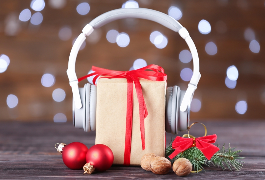 Acqua dell'Elba Natale: auguri da Radio Montecarlo.