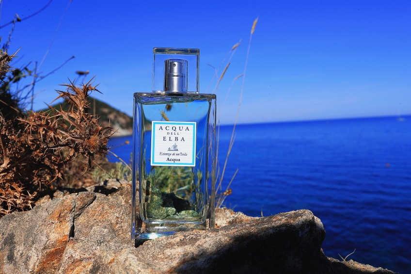 ACQUA: UNA PASSIONE TRASPARENTE.