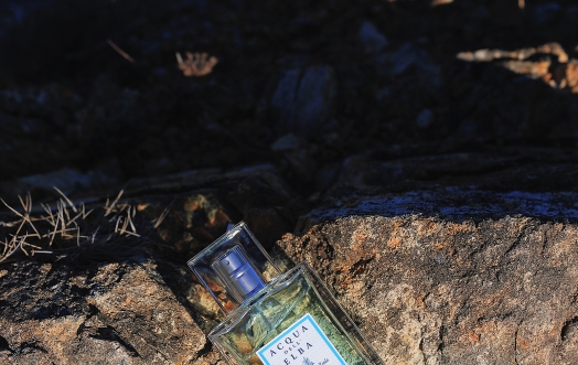 ACQUA, AN EMOTION FOR TWO