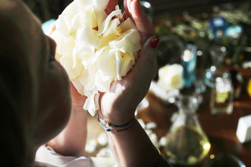 L'ESSENZA DELL'AUTUNNO: IDEE PROFUMATE PER CONTRASTARE LA STANCHEZZA DI STAGIONE.