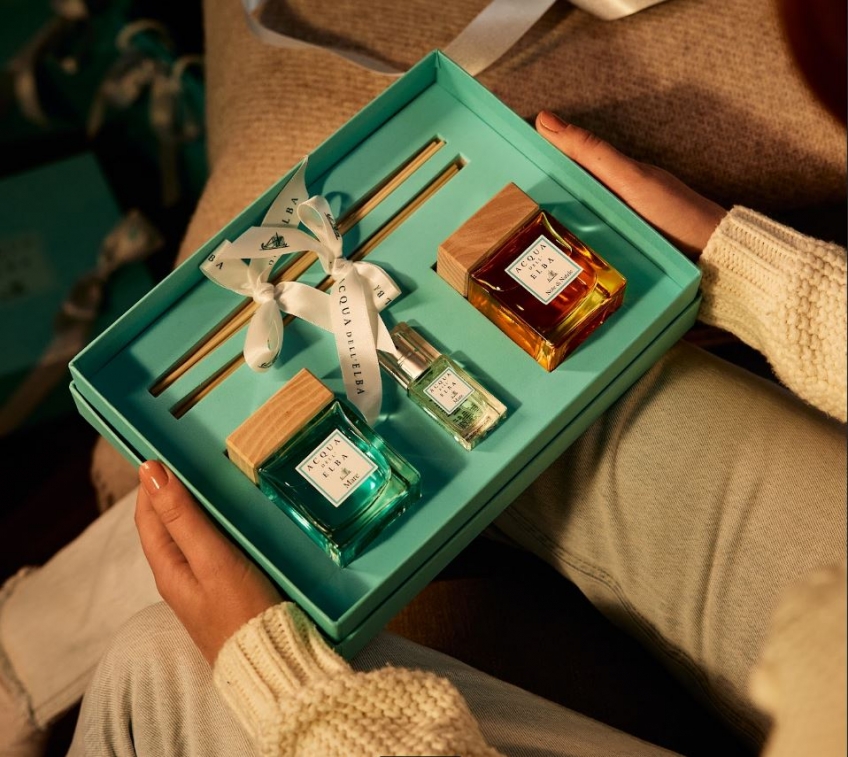 Customisable Packages: Your Christmas Tree Smells Like Tuscany