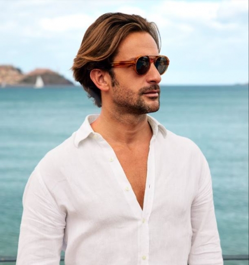 Classica Uomo, Life Is A Pleasure To Be Enjoyed With Freedom