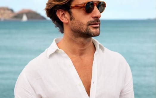 Classica Uomo, Life Is A Pleasure To Be Enjoyed With Freedom