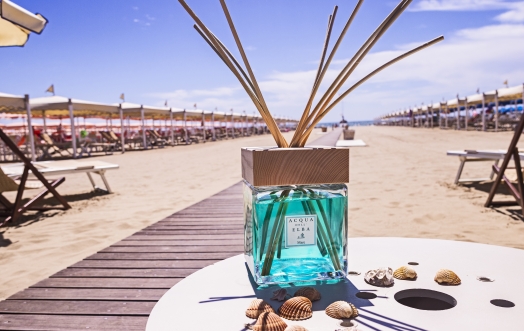 A 1000 times more enjoyment of the sea, with our new home fragrance diffuser format.