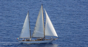 L'ISOLA D'ELBA NUOVAMENTE IN TV CON GLI SPOT DI ACQUA DELL'ELBA