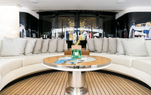Linea Yachting, l’incontro tra eleganza e avventura