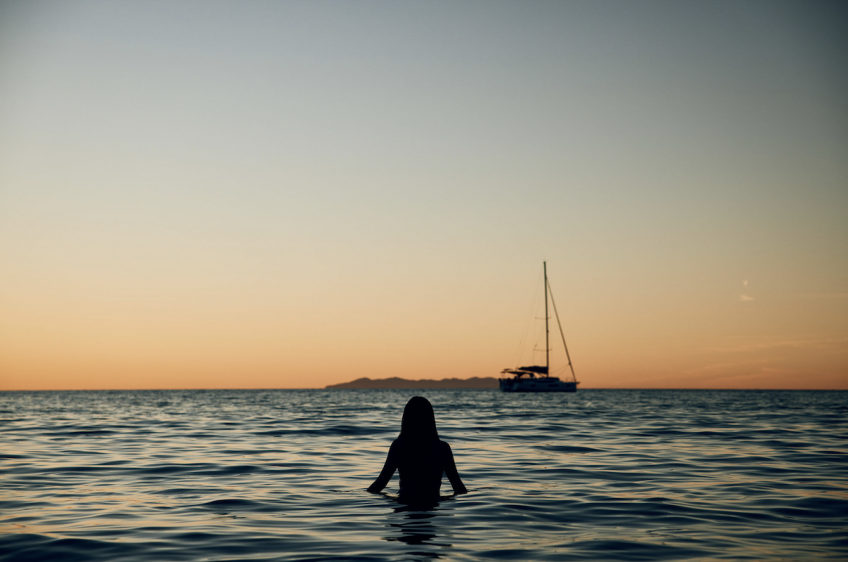 Blu, the intensity of the sea in an Eau de Parfum