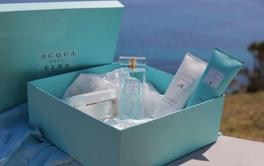 Every woman deserves a gift box as special as she is