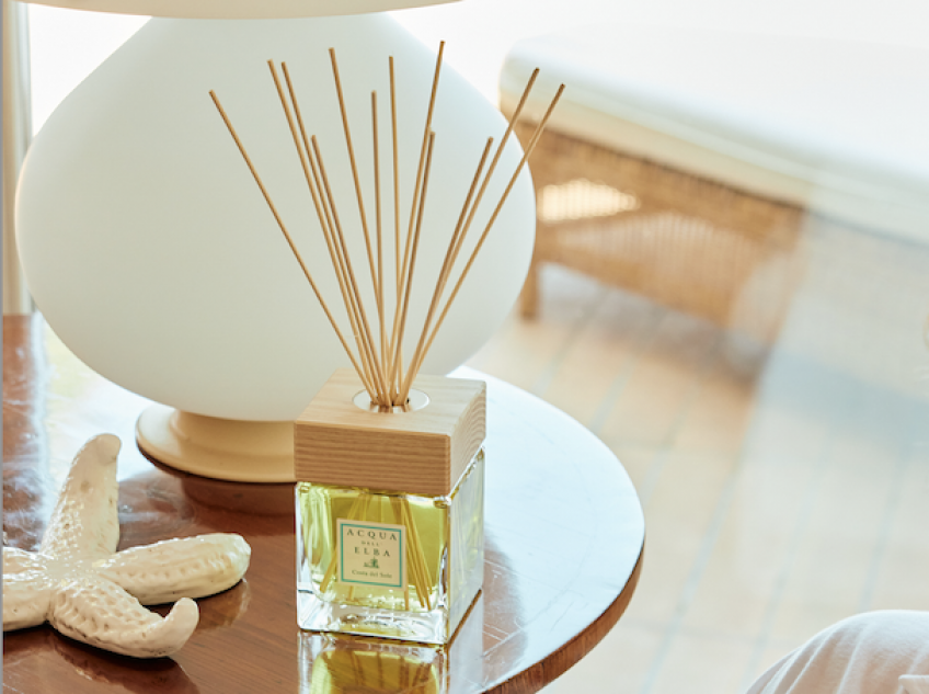 Spring blossoms in your home with the Costa del Sole room diffuser