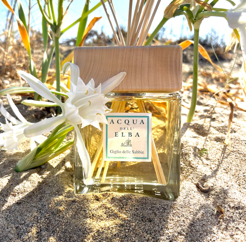 Giglio delle Sabbie, our room fragrance expressing Mediterranean nature